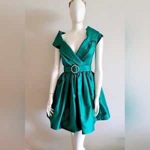 Vintage Tadashi Emerald Green gown dress mini 10 petite
